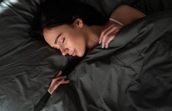 【整体×睡眠改善】 眠れない、夜中に目が覚めるそんなあなたへ 自律神経と体のバランスを整えて、自然に眠れる体へ｜加古川の整体院まえだ治療院